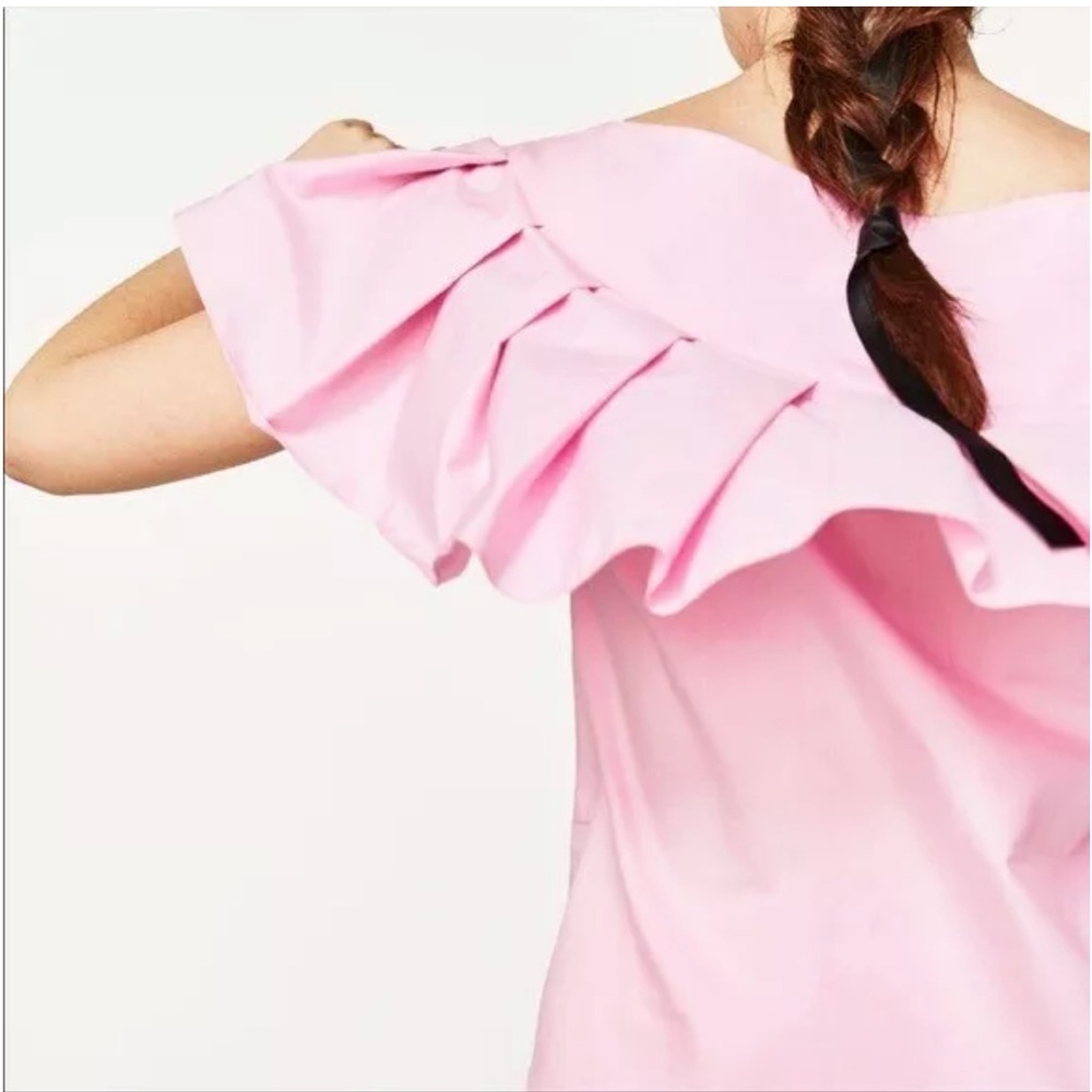 NWT! ZARA Barbie Coquette Light Pink Off Shoulder Ruffle Top Blouse XS - Picture 7 of 9